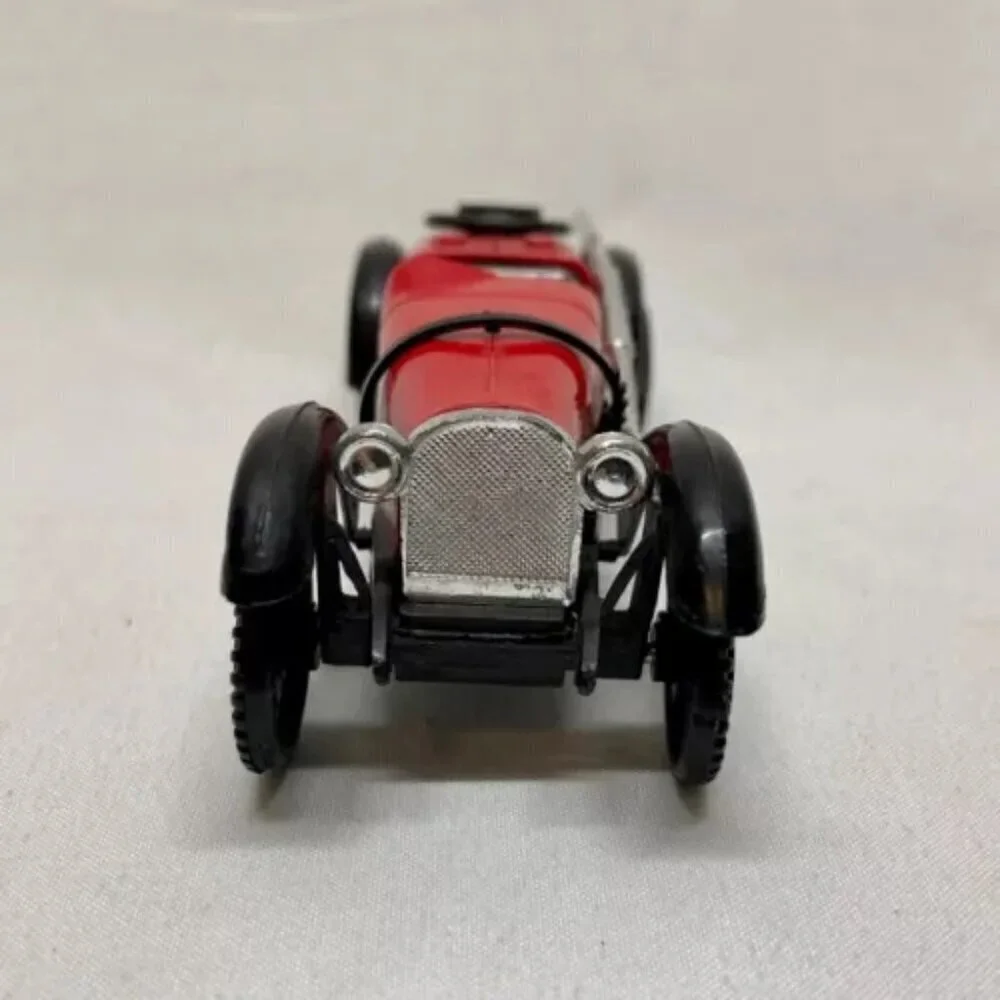 1934 Bugatti‎ Type 59 Red S8131 Die-cast Model Vintage Hong Kong